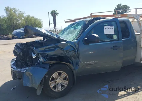 2011 Chevrolet Silverado 1500 Ls из США, поврежденный, VIN 1GCRCREA7BZ418381